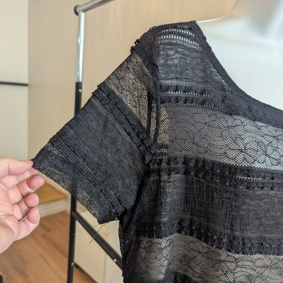 Short Sleeve Black Lace Overlay Dress Size 16 Wide - Picture 4 of 7